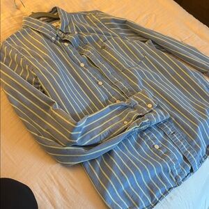 Abercrombie men’s 100% cotton button down